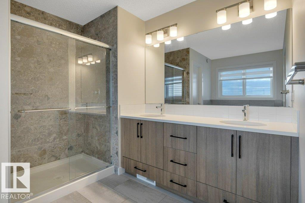 690 Bank Drive, photo 42
