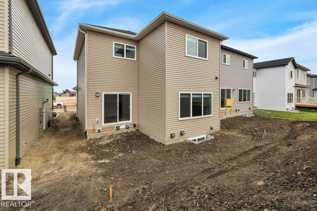 690 Bank Drive, photo 62