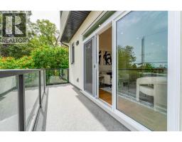 90 Hartford Road NW - photo 9