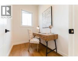 90 Hartford Road NW - photo 13