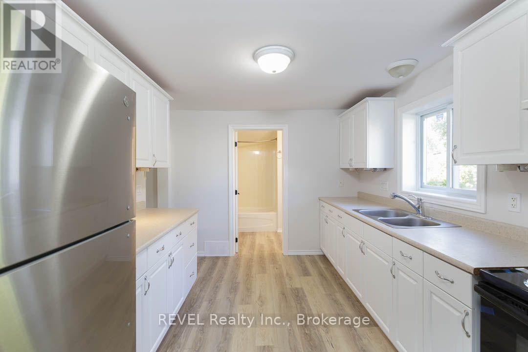 389 Glendale Avenue — photo 14