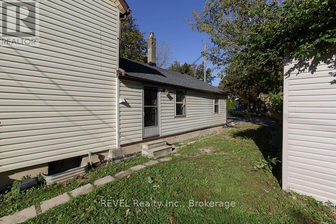 389 Glendale Avenue — photo 24