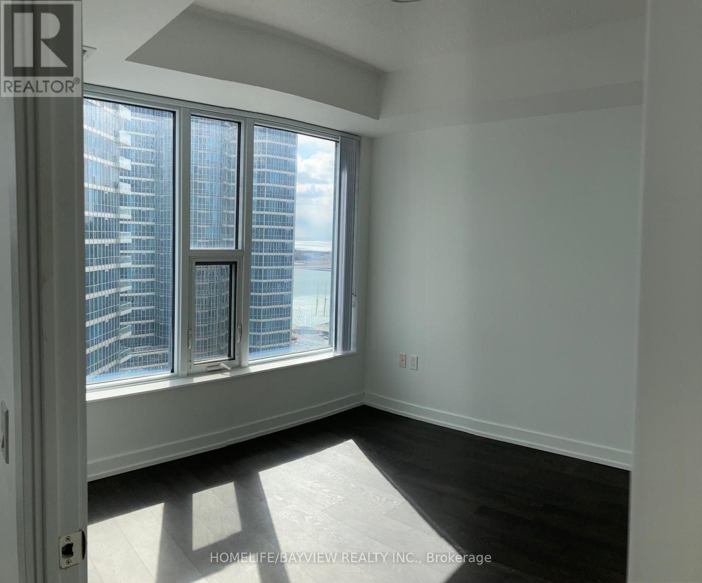 2707 - 10 YORK STREET, Toronto (Waterfront Communities) — photo 8