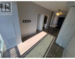 3704 - 8 Eglinton Avenue E, Toronto, ON M4P0C1 Photo 6