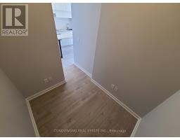 3704 - 8 Eglinton Avenue E, Toronto, ON M4P0C1 Photo 8