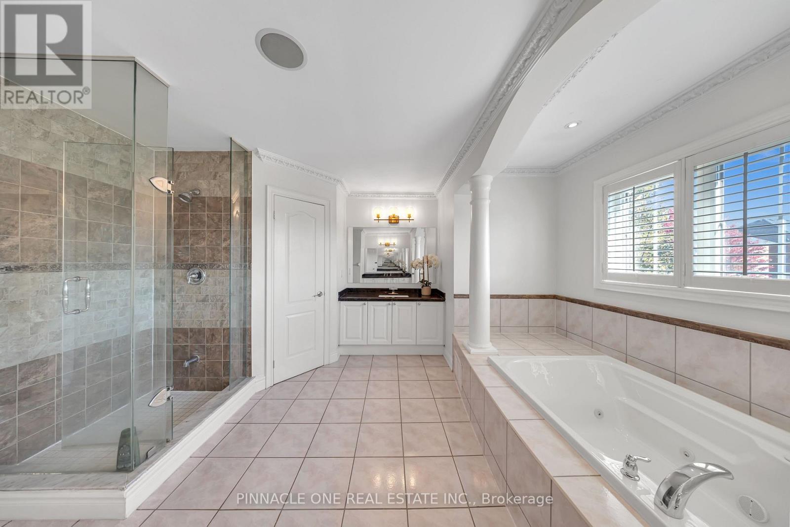 6 Dolby Crescent, Ajax, ON photo 40