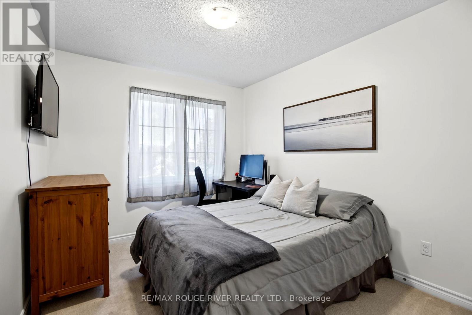 #37 715 GRANDVIEW STREET N - 30
