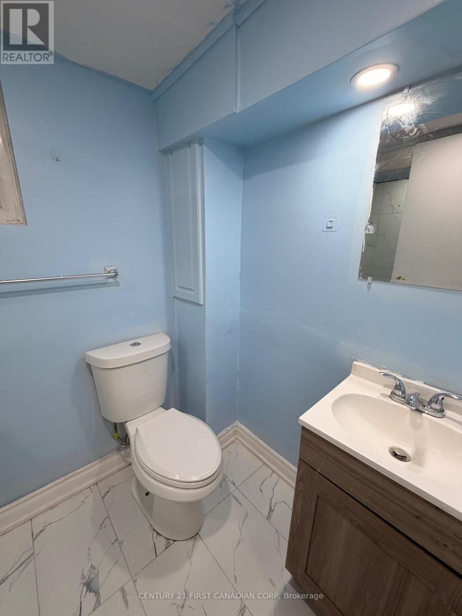 LOWER - 31 ADELAIDE STREET S, London South (South I) — photo 8