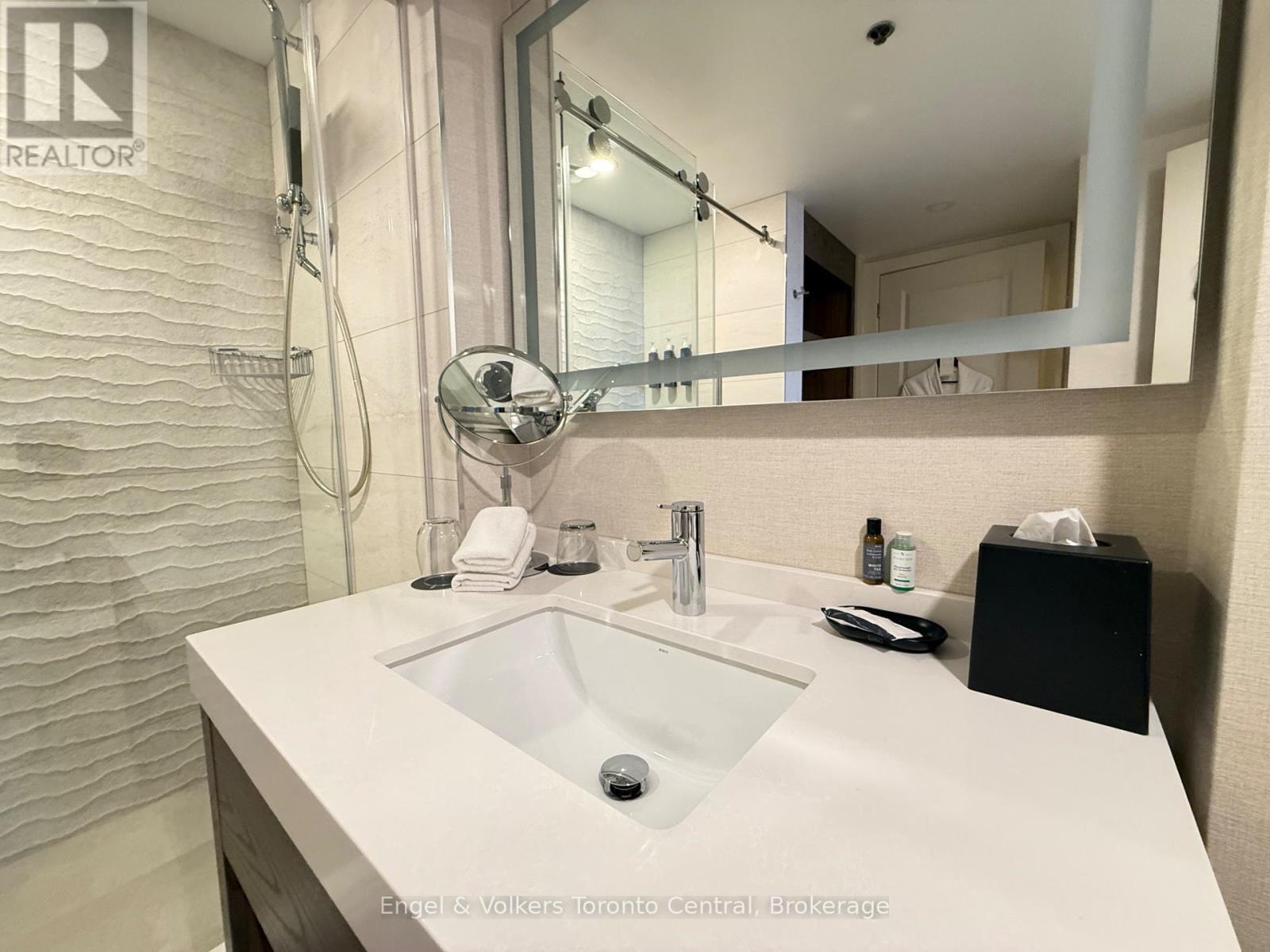 220 Gord Canning Drive — photo 22