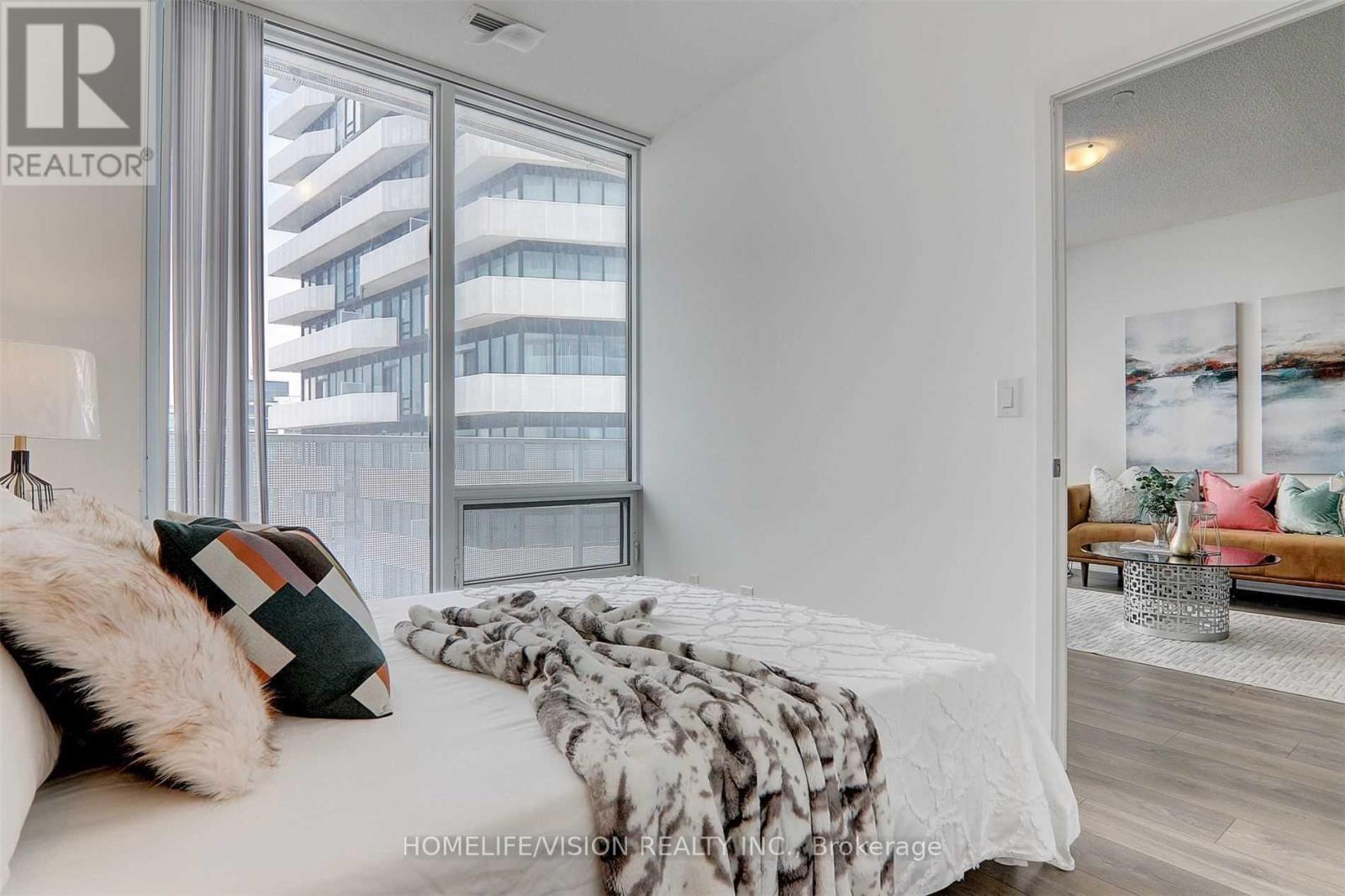 100 Harbour Street — photo 21