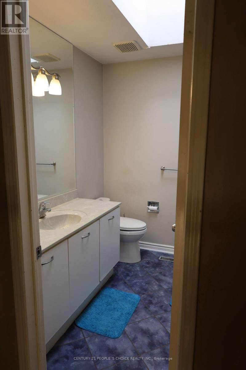 22 NOVELLA PLACE - 24