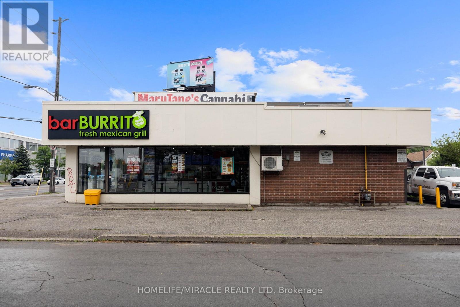 2600 WESTON ROAD, Toronto (Humberlea-Pelmo Park) — photo 3
