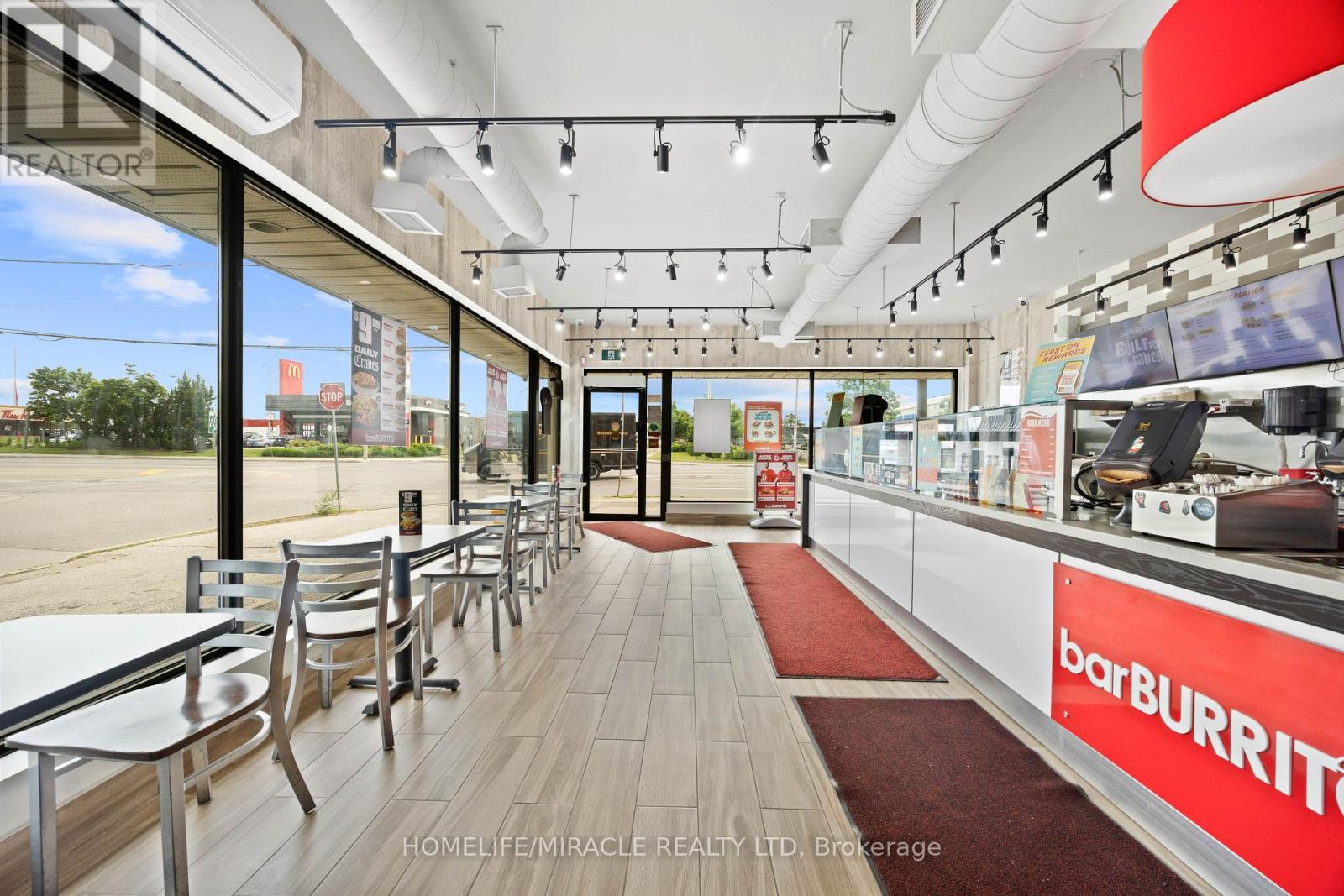 2600 WESTON ROAD, Toronto (Humberlea-Pelmo Park) — photo 8