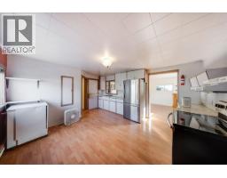 526 8th Avenue, Castlegar, BC V1N1N6 Photo 6