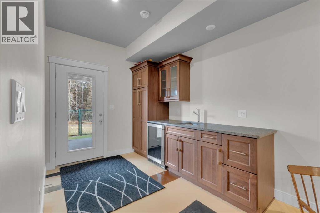 38 Grove Close - 32