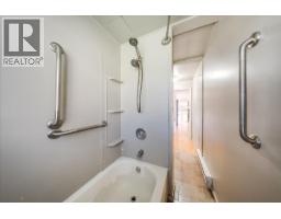 526 8th Avenue, Castlegar, BC V1N1N6 Photo 17