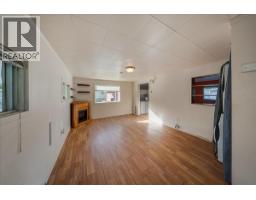 526 8th Avenue, Castlegar, BC V1N1N6 Photo 9