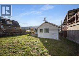 526 8th Avenue, Castlegar, BC V1N1N6 Photo 21