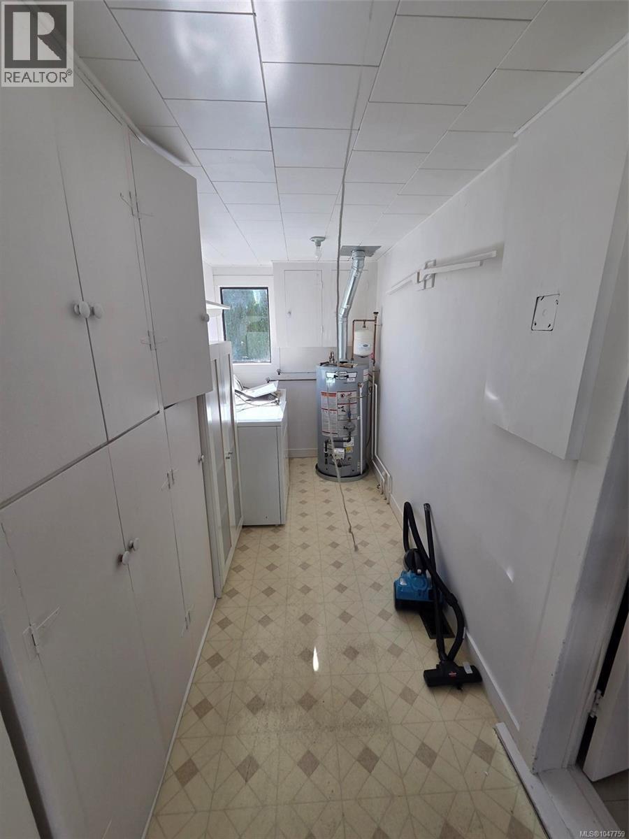 3933 10th Ave - 9