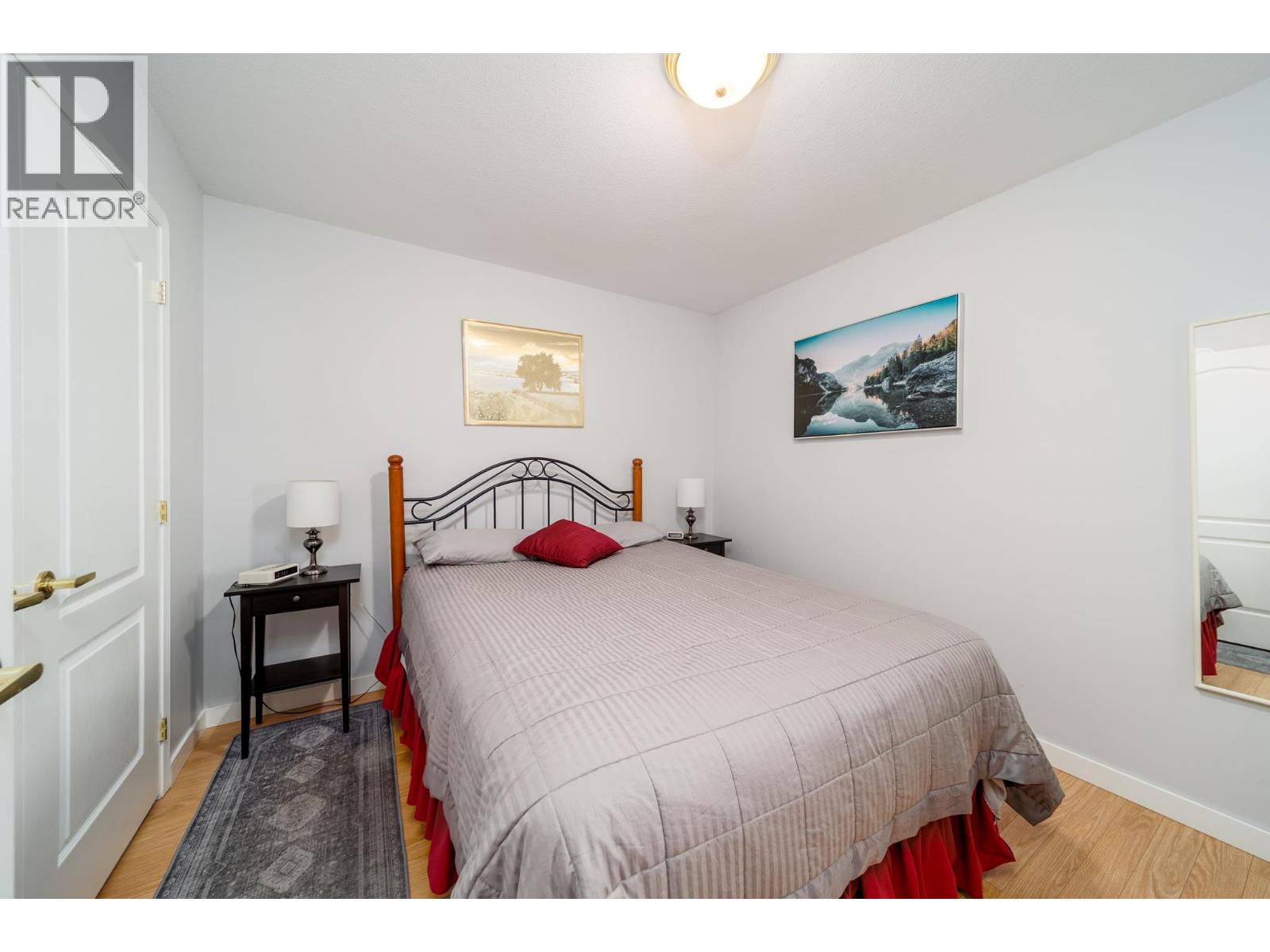 #101 2250 Louie Drive - 8