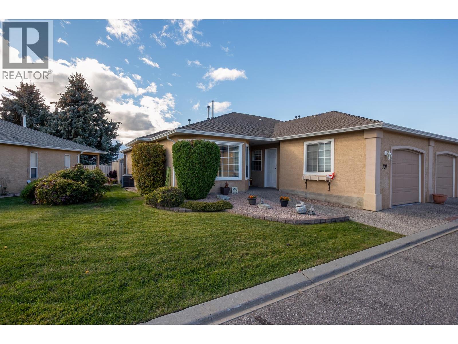 101 2250 Louie Drive, Westbank