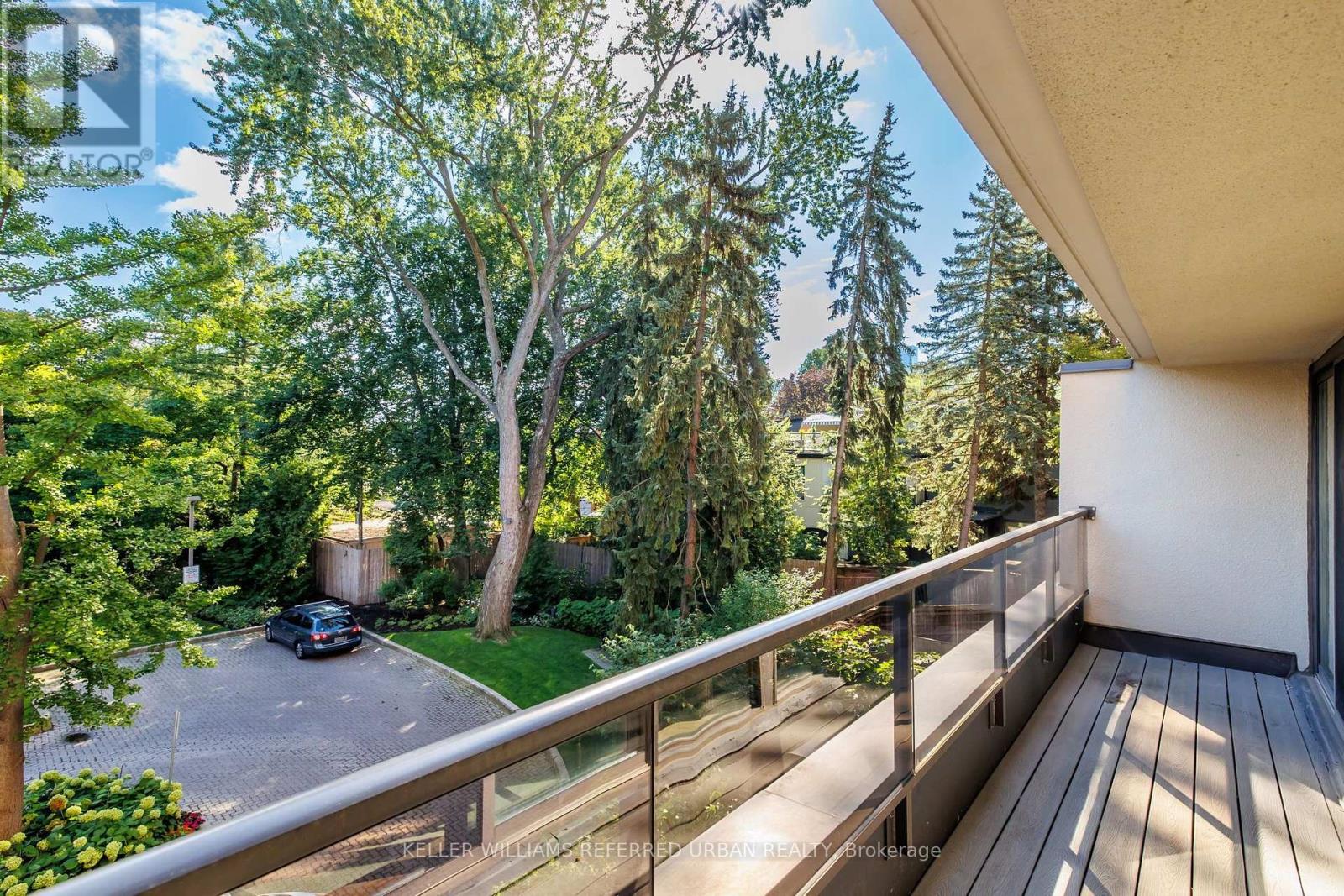 40 Oaklands Avenue — photo 21