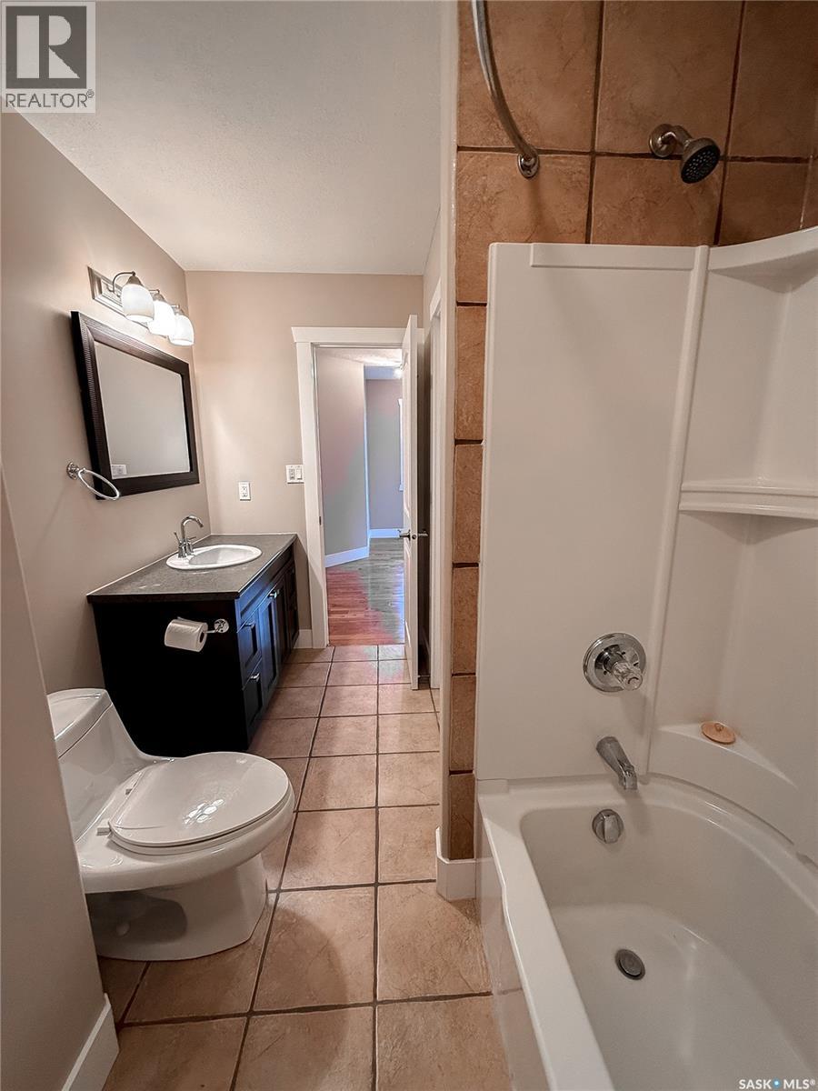 725 Centre STREET, Shaunavon — photo 22