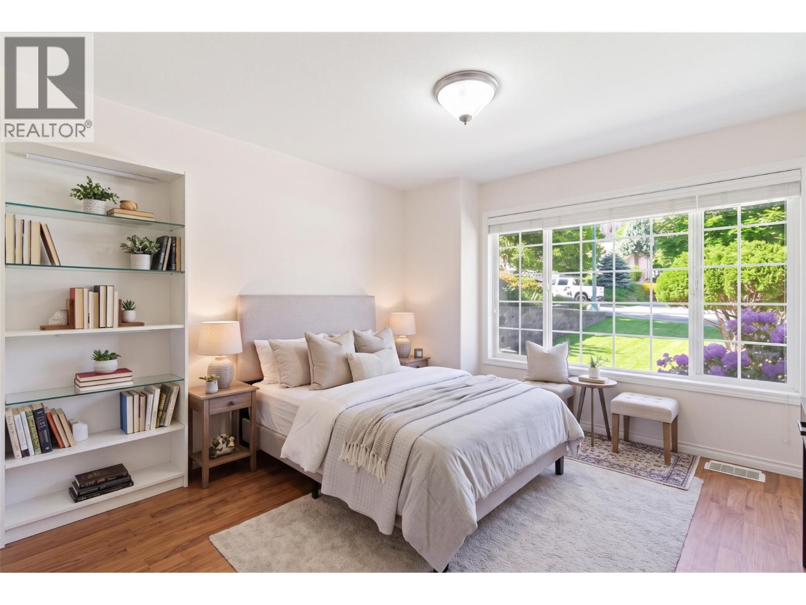  2211 Shannon Woods Place, West Kelowna
