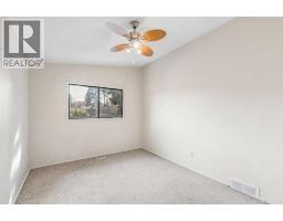 Foyer - 4108 67 Street Nw, Calgary, AB T3B2J3 Photo 11