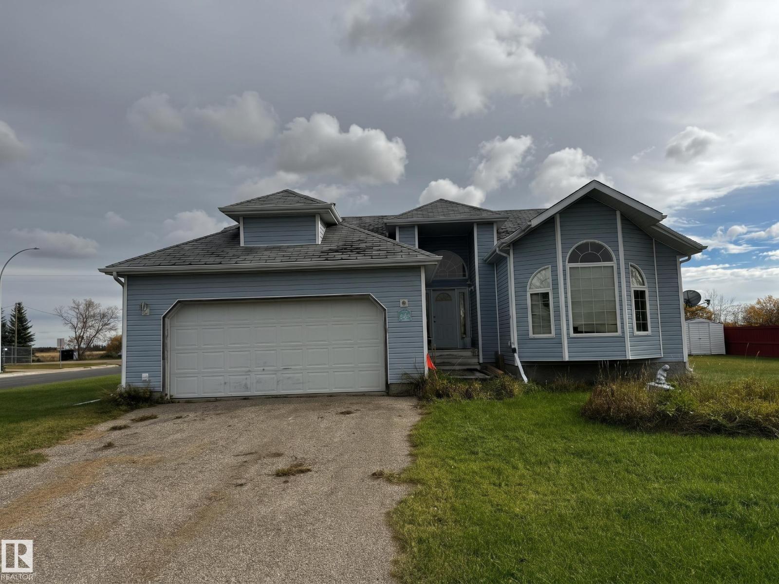 4751 49A ST - 1