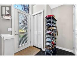 73 Aspen Hills Terrace SW - photo 5