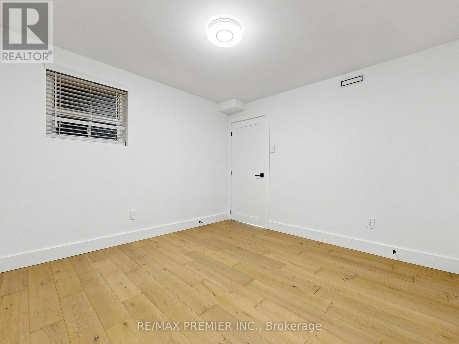 BASEMENT - 45 CROHAM ROAD, Toronto (Briar Hill-Belgravia) — photo 10