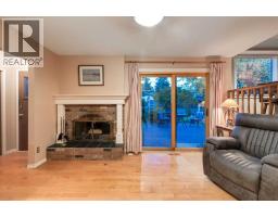 544 BROOKMERE Crescent SW - photo 18