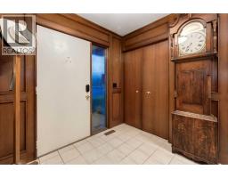 544 BROOKMERE Crescent SW - photo 7