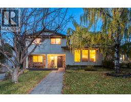 544 BROOKMERE Crescent SW - photo 34