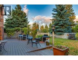 544 BROOKMERE Crescent SW - photo 42