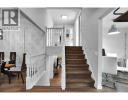 36 Coach Manor Rise SW - photo 4