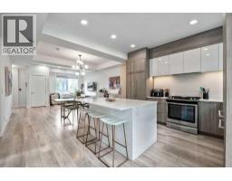 4pc Bathroom - 4007 Norford Avenue Nw, Calgary, AB T3B6H3 Photo 9