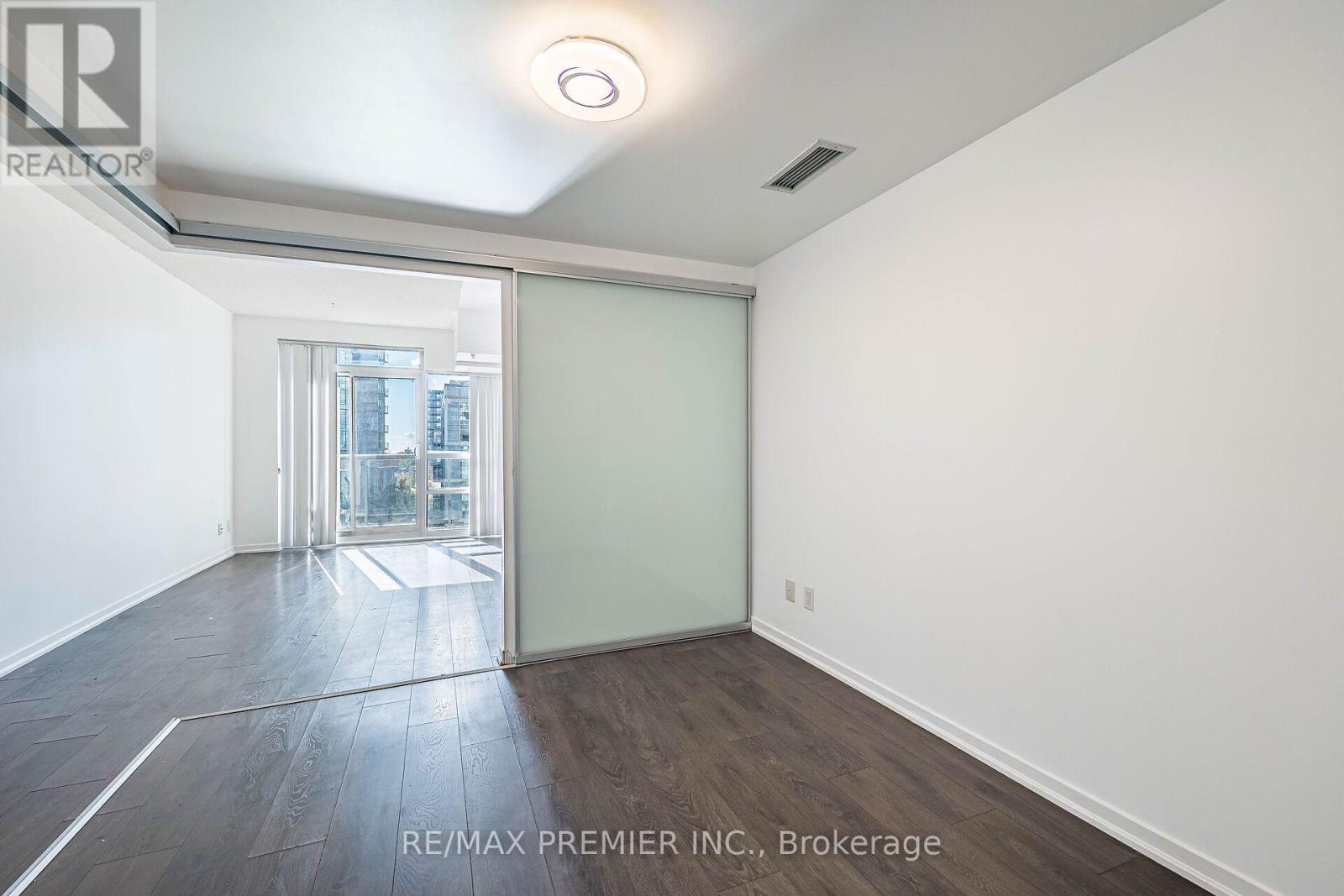 68 Abell Street — photo 16