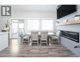 Kitchen - 162 Maclaren Crescent, Fort Mcmurray, AB T9K1J8 Photo 8