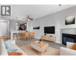 405, 880 Centre Avenue NE - photo 11