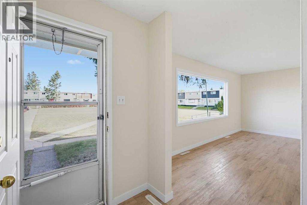 Listing photo – 407 Terrace Park, Red Deer