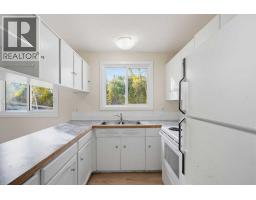 407 Terrace Park, Red Deer, AB T4N1V8 Photo 11
