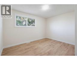 407 Terrace Park, Red Deer, AB T4N1V8 Photo 14