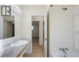 407 Terrace Park, Red Deer, AB T4N1V8 Photo 18
