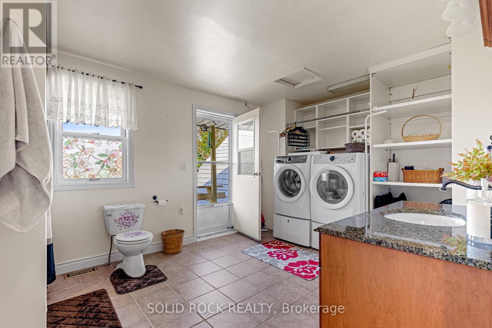 10106 Dixie Road East — photo 33