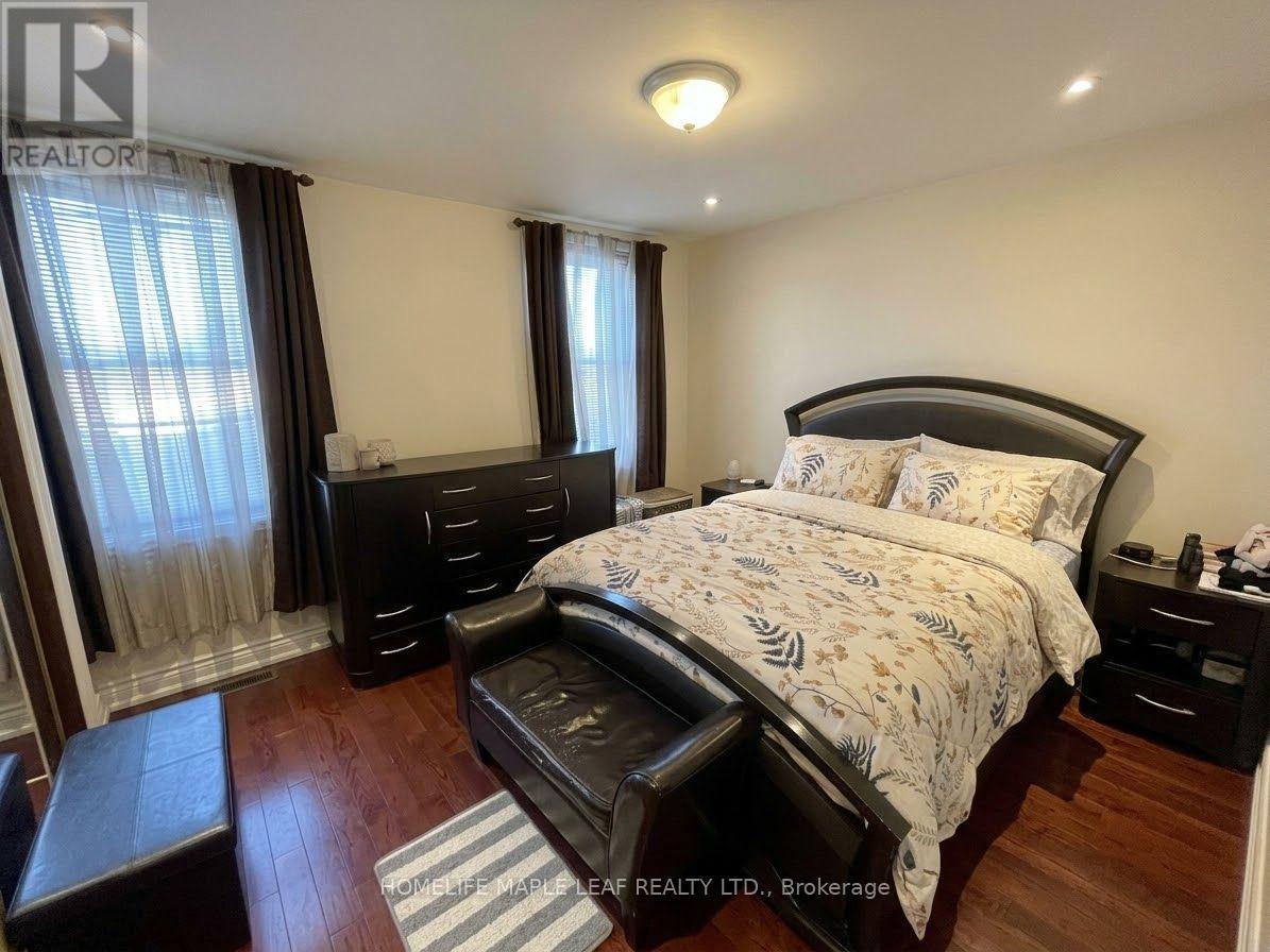 600 Oakwood Avenue, Toronto, ON photo 11
