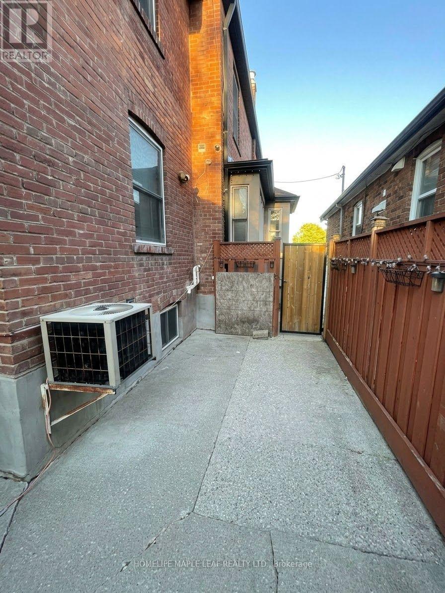 600 Oakwood Avenue, Toronto, ON photo 29