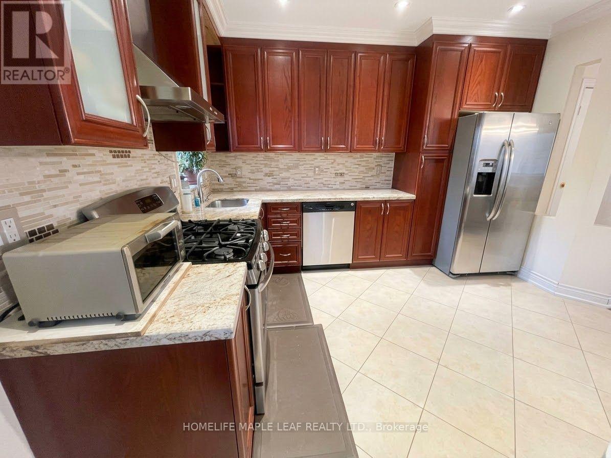 600 Oakwood Avenue, Toronto, ON photo 8