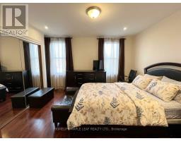 600 Oakwood Avenue, Toronto, ON M6E2X8 Photo 10